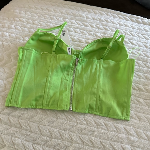 Top - Picture 3 of 3